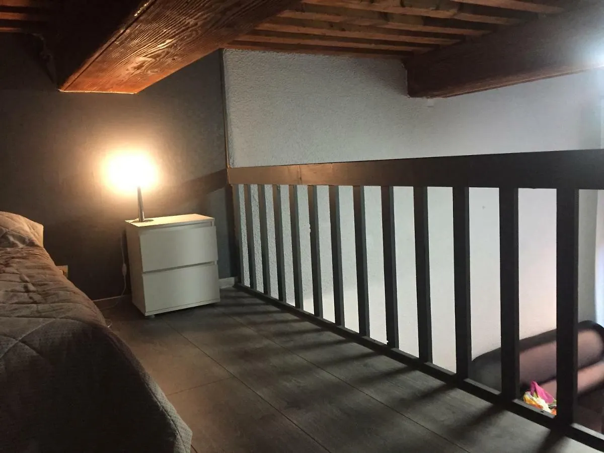 Le 35 Rue Des Chartreux Apartment Lyon France